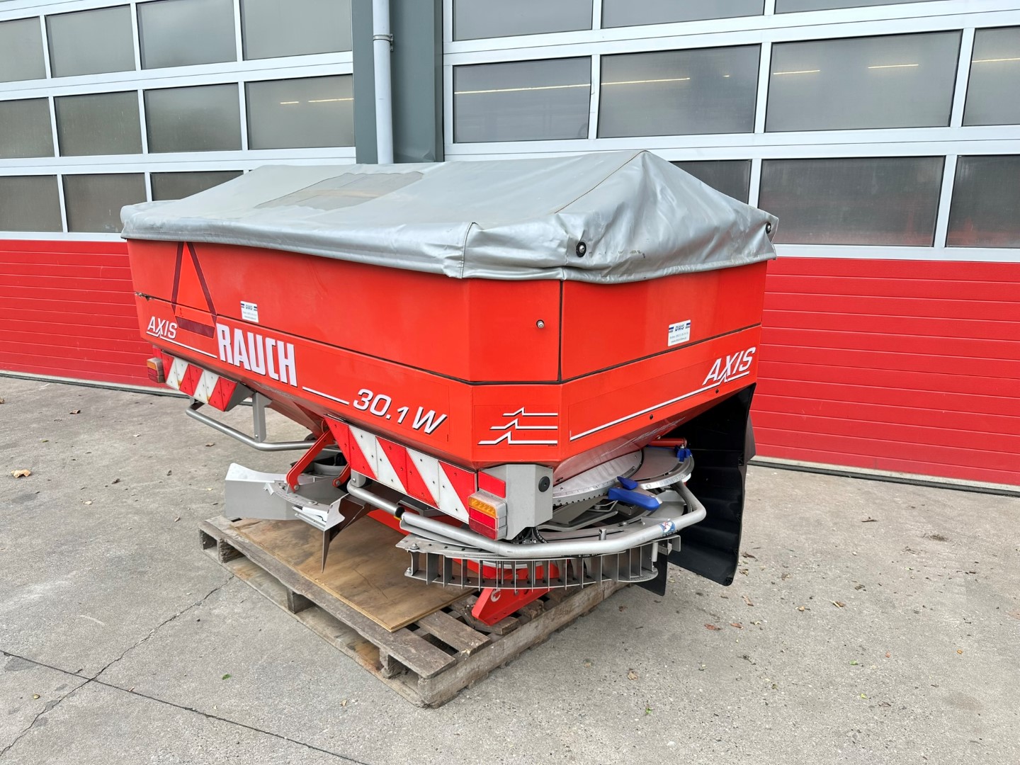 RAUCH kunstmeststrooier RAUCH kunstmeststrooier